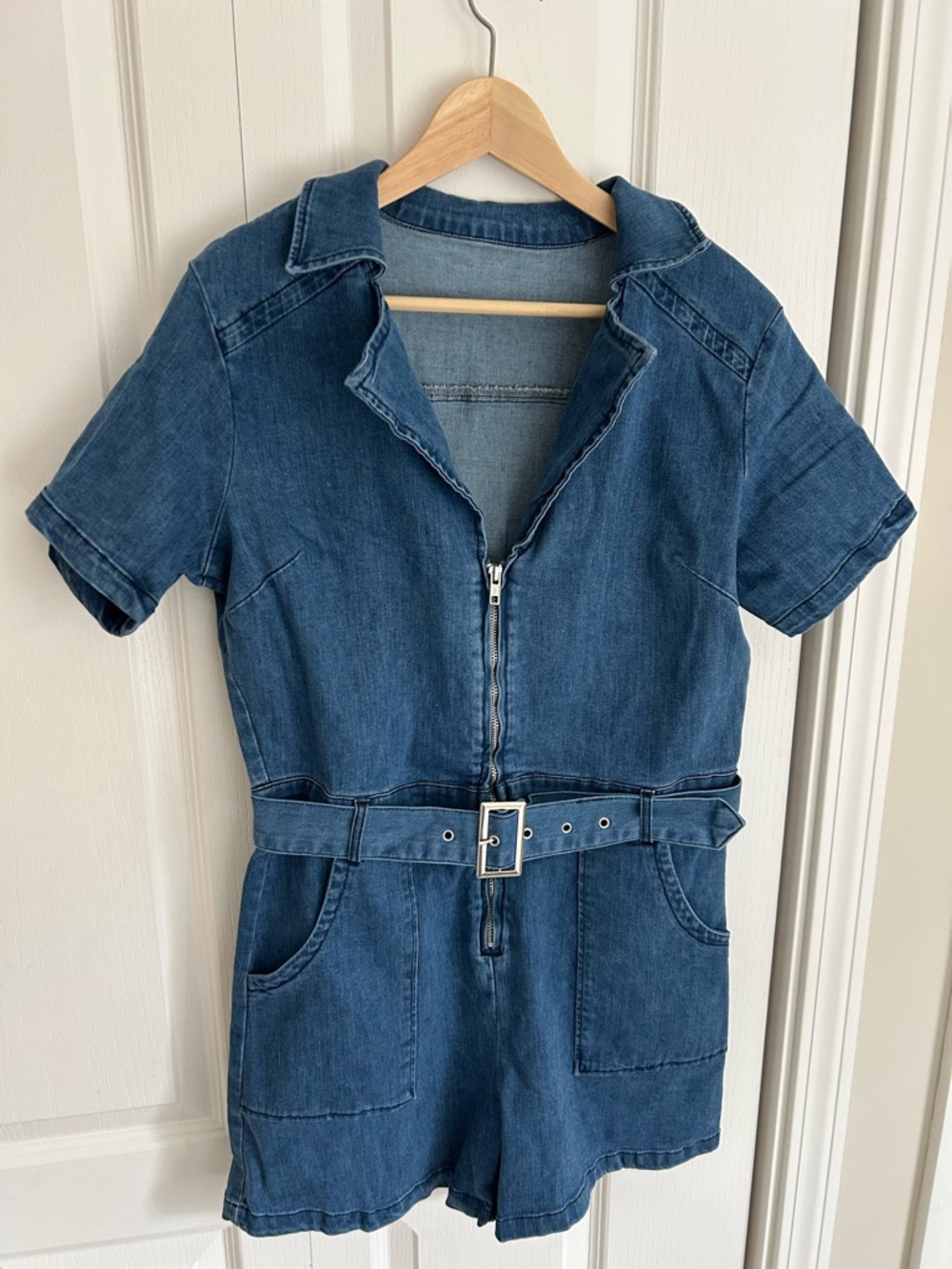 Casual Indigo Denim Zip Romper with Belt
